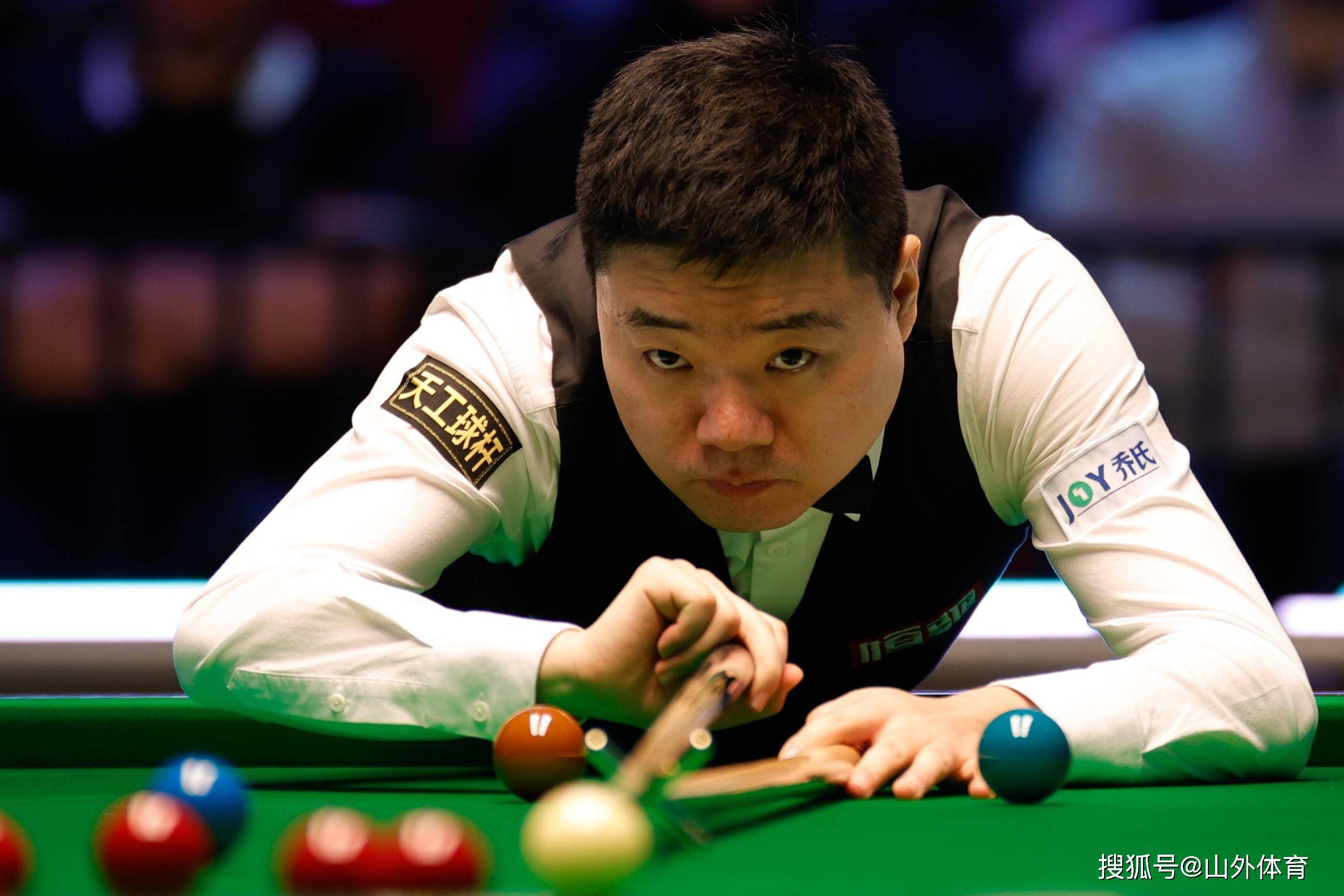 次资格赛, 以及白雨露