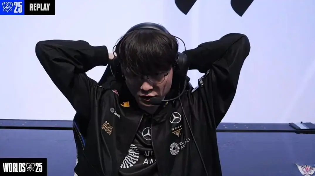 alt, amp, Doggo alt, amp, Doggo