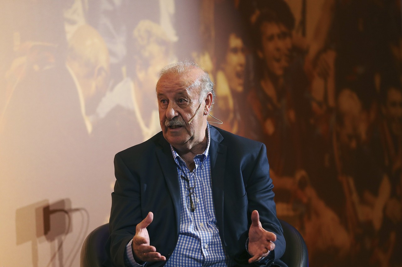 一辙, 牙队踢得极, 有球员中是